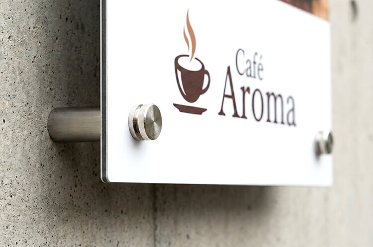 化粧ビス 浮かせ取り付けの高級感